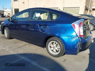 2015 Toyota Prius Four z VIN JTDKN3DU7F1933258, wystawiony jako IAAI lot #41219807 z przebiegiem 257 853 mil mil oraz . Historia ofert i sprzedaży dostępna na DreamBid. Obrazek 3.