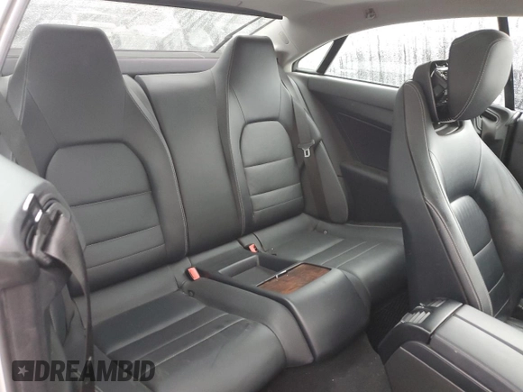 2013 Mercedes-Benz E 350 with VIN WDDKJ5KB7DF190650, listed as a Copart auction lot 44442755 with 194,823 mi miles and Salvage title. Bid and sale history available at DreamBid. Image 10.