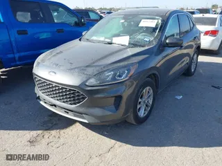 2020 Ford Escape SE with VIN 1FMCU9G63LUA52750, listed as a IAAI auction lot 40952482 with 81,070 mi miles. Bid and sale history available at carsss.com. Image 2.