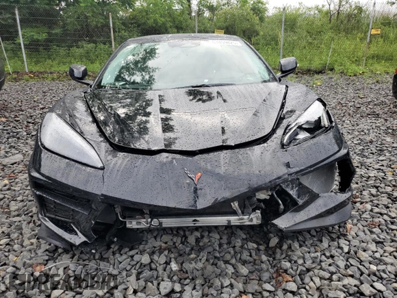 2025 Chevrolet Corvette 3LT with VIN 1G1YC3D48S5103111, listed as a Copart auction lot 63459825 with 1,499 mi miles and Salvage title. Bid and sale history available at DreamBid. Image 5.