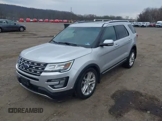 2016 Ford Explorer Limited with VIN 1FM5K8F82GGB14820, listed as a IAAI auction lot 41898830 with 72,282 mi miles. Bid and sale history available at carsss.com. Image 2.