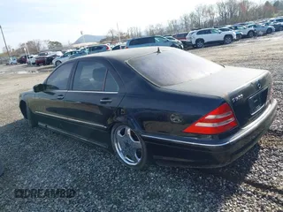 2001 Mercedes-Benz S-Class with VIN WDBNG75J91A161971, listed as a IAAI auction lot 41923964 with 1 mi miles. Bid and sale history available at carsss.com. Image 3.