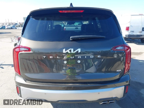2023 Kia Telluride S with VIN 5XYP6DGC2PG387093, listed as a IAAI auction lot 42299026 with 12,895 mi miles and . Bid and sale history available at DreamBid. Image 16.