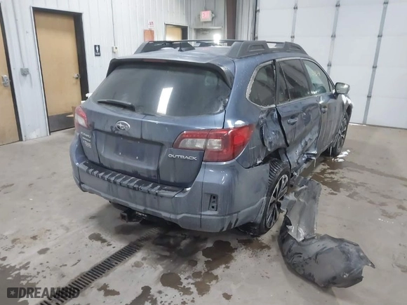 2016 Subaru Outback 2.5i Limited with VIN 4S4BSBNC6G3338699, listed as a IAAI auction lot 41481148 with 35,481 mi miles. Bid and sale history available at carsss.com. Image 4.