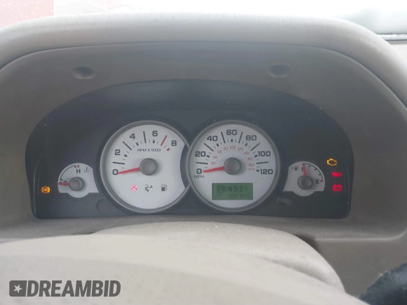 2006 Ford Escape XLT with VIN 1FMYU03Z66KD02998, listed as a IAAI auction lot 41414402 with 102,147 mi miles. Bid and sale history available at carsss.com. Image 7.