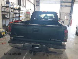 2005 Chevrolet Silverado 1500 Z71 with VIN 1GCEK19B15E272187, listed as a IAAI auction lot 42001487 with 313,138 mi miles and . Bid and sale history available at DreamBid. Image 16.