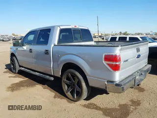 2014 Ford F-150 XL with VIN 1FTFW1CF5EKF26442, listed as a IAAI auction lot 41484912 with 195,263 mi miles. Bid and sale history available at carsss.com. Image 3.