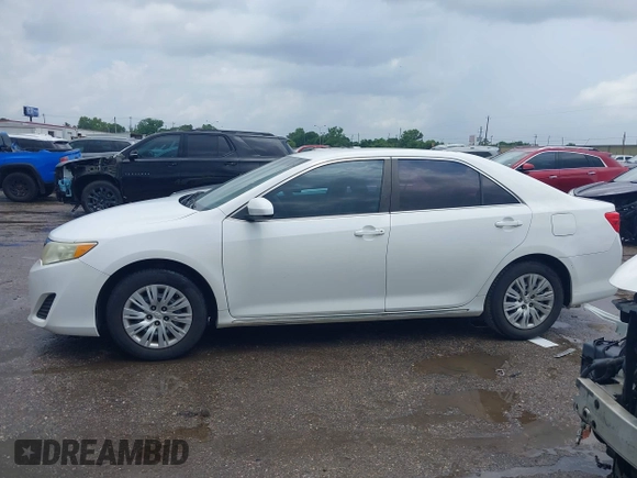 2012 Toyota Camry L with VIN 4T1BF1FK9CU537321, listed as a IAAI auction lot 42177382 with 227,599 mi miles. Bid and sale history available at carsss.com. Image 14.