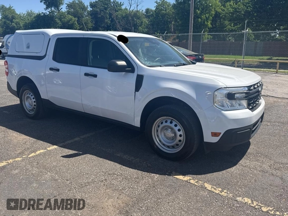 2022 Ford Maverick XL z VIN 3FTTW8F98NRA53388, wystawiony jako Copart lot #57614245 z przebiegiem 137 672 mil mil oraz Czysty tytuł • Clean title. Historia ofert i sprzedaży dostępna na DreamBid. Obrazek 1.