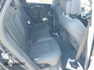 2024 Audi Q5 S line Prestige z VIN WA1FAAFY5R2134976, wystawiony jako IAAI lot #42058820 z przebiegiem 3 773 mil mil oraz . Historia ofert i sprzedaży dostępna na DreamBid. Obrazek 8.