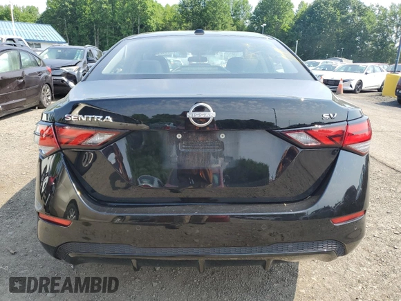 2024 Nissan Sentra SV z VIN 3N1AB8CV9RY251934, wystawiony jako Copart lot #60959315 z przebiegiem 40 822 mil mil oraz Szkoda całkowita • Salvage title. Historia ofert i sprzedaży dostępna na DreamBid. Obrazek 6.