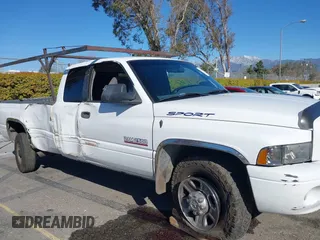 1999 Dodge Ram 2500 with VIN 1B7KC2365XJ625526, listed as a IAAI auction lot 41753846 with 223,271 mi miles. Bid and sale history available at carsss.com. Image 6.