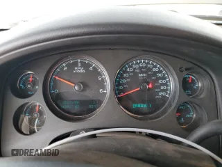 2012 Chevrolet Suburban z VIN 1GNWK5EG5CR312328, wystawiony jako Copart lot #84456004 z przebiegiem 162 987 mil mil oraz Szkoda całkowita • Salvage title. Historia ofert i sprzedaży dostępna na DreamBid. Obrazek 9.