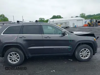 2019 Jeep Grand Cherokee Upland с VIN 1C4RJFAG3KC767765, выставлен на аукционе IAAI как лот 42513815 с пробегом 107 917 миль миль и . История ставок и продаж доступна на DreamBid. Изображение 13.