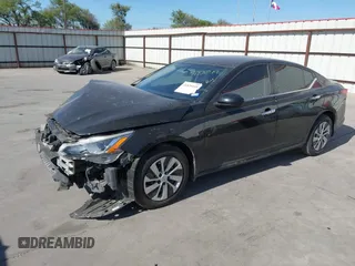 2019 Nissan Altima S with VIN 1N4BL4BV0KC220973, listed as a IAAI auction lot 41826949 with 71,177 mi miles and . Bid and sale history available at DreamBid. Image 2.