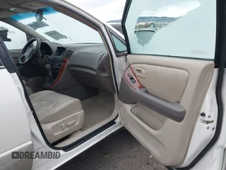 1999 Lexus RX 300 Luxury SUV with VIN JT6HF10U3X0033392, listed as a IAAI auction lot 41165188 with 233,343 mi miles. Bid and sale history available at carsss.com. Image 5.