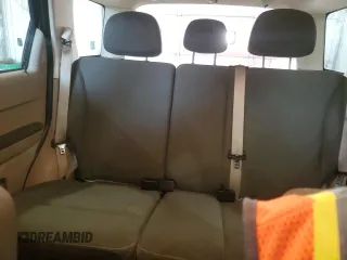 2012 Ford Escape XLS с VIN 1FMCU9C73CKA35456, выставлен на аукционе Copart как лот 54230285 с пробегом 174 263 миль миль и Списание • Salvage title. История ставок и продаж доступна на DreamBid. Изображение 10.