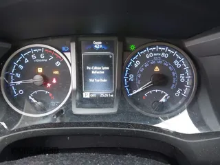 2021 Toyota Tacoma 4WD SR5 with VIN 3TMDZ5BN6MM108851, listed as a IAAI auction lot 41513057 with 25,261 mi miles. Bid and sale history available at carsss.com. Image 7.