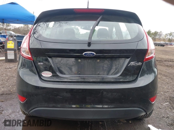 2015 Ford Fiesta SE with VIN 3FADP4EJ9FM175123, listed as a IAAI auction lot 41948452 with 130,801 mi miles. Bid and sale history available at carsss.com. Image 16.