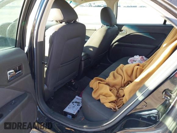 2010 Ford Fusion SE with VIN 3FAHP0HAIAR255551, listed as a IAAI auction lot 41854601 with 1 mi miles. Bid and sale history available at carsss.com. Image 8.