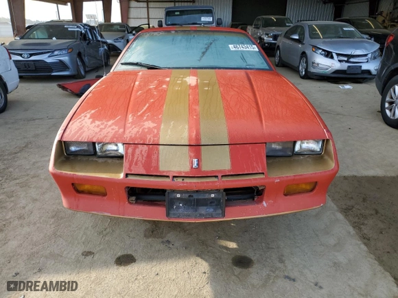 1987 Chevrolet Camaro with VIN 1G1FP21H3HN153484, listed as a Copart auction lot 46743415 with 47,669 mi miles and Clean Title. Bid and sale history available at carsss.com. Image 5.