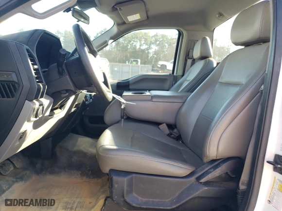 2019 Ford F-150 XL with VIN 1FTMF1CB6KKE68518, listed as a Copart auction lot 47442605 with 84,867 mi miles and Salvage Title. Bid and sale history available at carsss.com. Image 7.