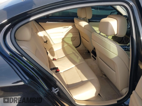 2011 BMW 5 Series 535i xDrive with VIN WBAFU7C53BC872492, listed as a IAAI auction lot 42011055 with 53,647 mi miles and . Bid and sale history available at DreamBid. Image 8.