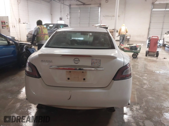 2014 Nissan Maxima SV z VIN 1N4AA5APXEC478724, wystawiony jako IAAI lot #41335407 z przebiegiem 161 985 mil mil oraz . Historia ofert i sprzedaży dostępna na DreamBid. Obrazek 16.