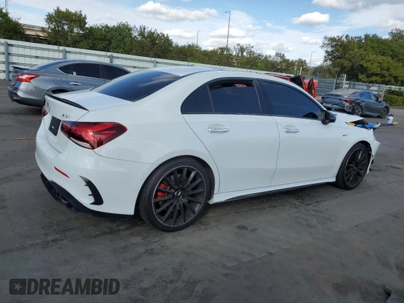 2021 Mercedes-Benz A 35 AMG z VIN W1K3G5BB9MJ283430, wystawiony jako Copart lot #88897585 z przebiegiem 53 206 mil mil oraz Nie do naprawy • Non repairable. Historia ofert i sprzedaży dostępna na DreamBid. Obrazek 3.