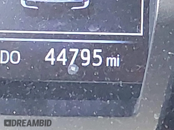 2020 Toyota Tacoma SR5 with VIN 3TMAZ5CN8LM118099, listed as a IAAI auction lot 42462393 with 44,795 mi miles and . Bid and sale history available at DreamBid. Image 15.