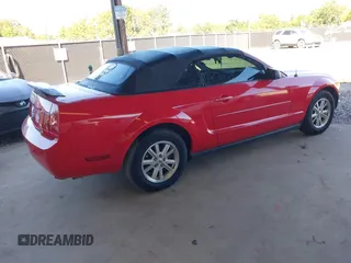 2007 Ford Mustang Deluxe with VIN 1ZVFT84N475265746, listed as a IAAI auction lot 42644799 with 158,830 mi miles and . Bid and sale history available at DreamBid. Image 4.