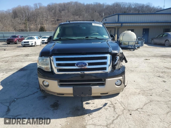 2014 Ford Expedition Max XLT with VIN 1FMJK1J51EEF32913, listed as a Copart auction lot 46832565 with 142,803 mi miles and Salvage title. Bid and sale history available at DreamBid. Image 5.