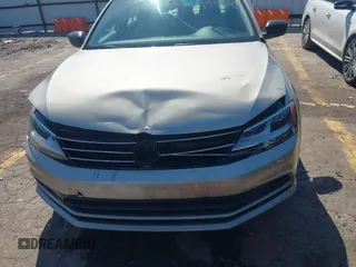 2015 Volkswagen Jetta S с VIN 3VW2K7AJ5FM277619, выставлен на аукционе IAAI как лот 41786668 с пробегом 73 073 миль миль и . История ставок и продаж доступна на DreamBid. Изображение 6.