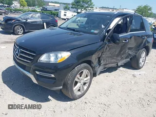 2015 Mercedes-Benz M 350 с VIN 4JGDA5HBXFA486817, выставлен на аукционе IAAI как лот 42557067 с пробегом Не указан миль и . История ставок и продаж доступна на DreamBid. Изображение 2.