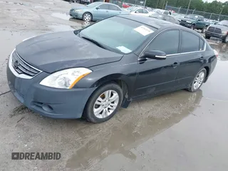 2012 Nissan Altima S z VIN 1N4AL2AP0CN446584, wystawiony jako IAAI lot #42362193 z przebiegiem 211 658 mil mil oraz . Historia ofert i sprzedaży dostępna na DreamBid. Obrazek 2.