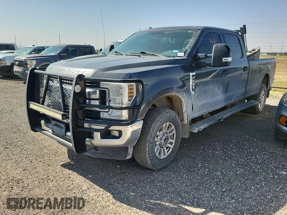 2019 Ford F-250 XL z VIN 1FT7W2BT1KEC50451, wystawiony jako IAAI lot #42504544 z przebiegiem 175 505 mil mil oraz . Historia ofert i sprzedaży dostępna na DreamBid. Obrazek 9.