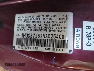 1992 Honda Accord z VIN 1HGCB7252NA025400, wystawiony jako IAAI lot #42438708 z przebiegiem 306 637 mil mil oraz . Historia ofert i sprzedaży dostępna na DreamBid. Obrazek 9.