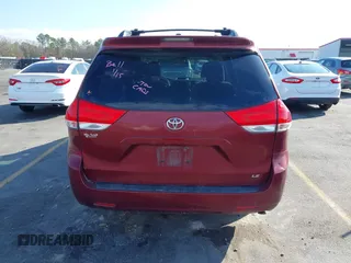 2012 Toyota Sienna LE AAS with VIN 5TDKK3DCXCS227268, listed as a IAAI auction lot 41504555 with 268,609 mi miles. Bid and sale history available at carsss.com. Image 16.