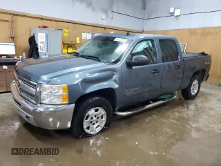 2013 Chevrolet Silverado 1500 LT with VIN 3GCPKSE78DG375159, listed as a Copart auction lot 46155255 with 198,244 mi miles and Clean Title. Bid and sale history available at carsss.com. Image 1.