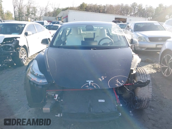 2019 Tesla Model 3 Mid Range z VIN 5YJ3E1EA4KF317872, wystawiony jako IAAI lot #41491269 z przebiegiem 90 772 mil mil oraz . Historia ofert i sprzedaży dostępna na DreamBid. Obrazek 11.