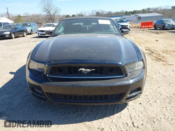 2014 Ford Mustang V6 with VIN 1ZVBP8EM3E5213160, listed as a IAAI auction lot 41664430 with 184,862 mi miles. Bid and sale history available at carsss.com. Image 13.