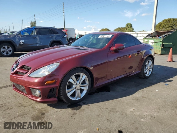 2011 Mercedes-Benz SLK 300 с VIN WDBWK5EA2BF241530, выставлен на аукционе Copart как лот 50907715 с пробегом 116 210 миль миль и Чистый • Clean title. История ставок и продаж доступна на DreamBid. Изображение 1.