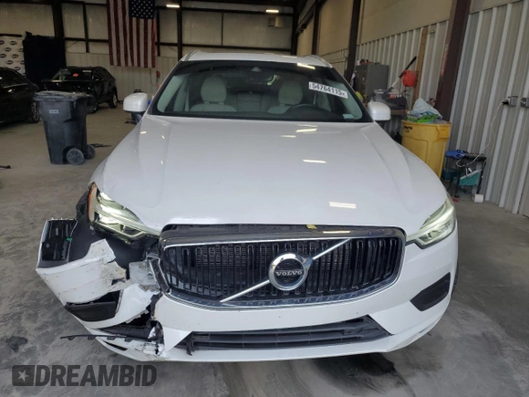 2018 Volvo XC60 Momentum with VIN LYV102RK5JB101138, listed as a Copart auction lot 54764115 with 58,396 mi miles and Salvage title. Bid and sale history available at DreamBid. Image 5.