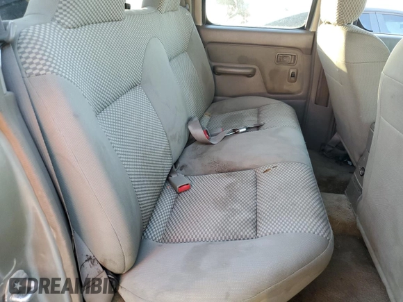 2002 Nissan Frontier SE с VIN 1N6ED27T82C361805, выставлен на аукционе Copart как лот 74923634 с пробегом 249 545 миль миль и Чистый • Clean title. История ставок и продаж доступна на DreamBid. Изображение 11.