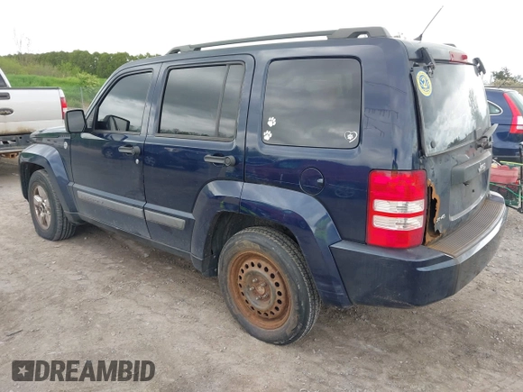 2012 Jeep Liberty Sport Latitude z VIN 1C4PJMAK3CW140726, wystawiony jako IAAI lot #42283873 z przebiegiem 165 196 mil mil oraz . Historia ofert i sprzedaży dostępna na DreamBid. Obrazek 3.