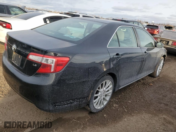 2013 Toyota Camry L with VIN 4T1BF1FK6DU286792, listed as a Copart auction lot 42999995 with 139,185 mi miles and Salvage Title. Bid and sale history available at carsss.com. Image 3.