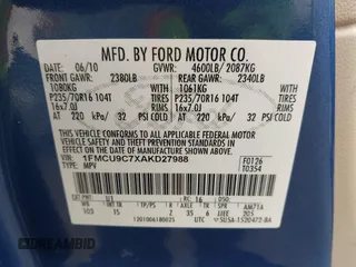 2010 Ford Escape XLS с VIN 1FMCU9C7XAKD27988, выставлен на аукционе IAAI как лот 42071415 с пробегом 130 176 миль миль и . История ставок и продаж доступна на DreamBid. Изображение 9.