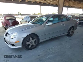 2004 Mercedes-Benz CLK 500 with VIN WDBTJ75J14F100680, listed as a Copart auction lot 64521675 with 172,844 mi miles and Clean title. Bid and sale history available at DreamBid. Image 1.