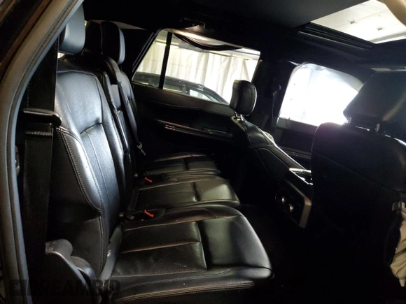 2019 Ford Expedition Max XLT z VIN 1FMJK1JTXKEA75691, wystawiony jako Copart lot #56867525 z przebiegiem 104 005 mil mil oraz Szkoda całkowita • Salvage title. Historia ofert i sprzedaży dostępna na DreamBid. Obrazek 11.