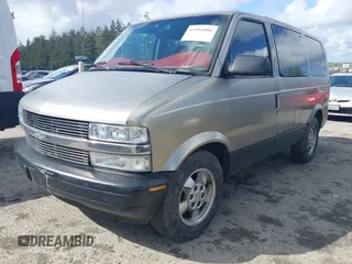 2003 Chevrolet Astro with VIN 1GNEL19X33B118742, listed as a IAAI auction lot 41994081 with 219,333 mi miles. Bid and sale history available at carsss.com. Image 2.